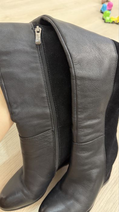 Женские кожанные сапоги