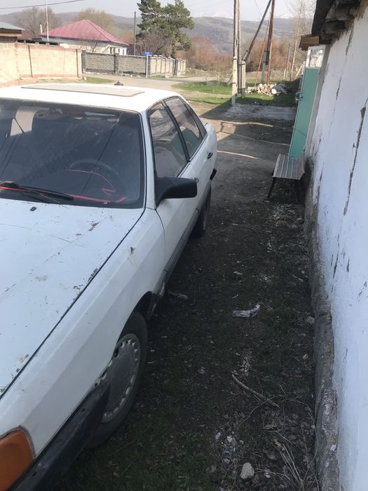 Ауди 100 на ходу