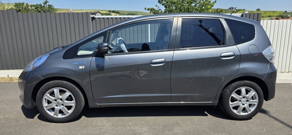 Honda Jazz 1.3benzina/hybrid 2014 Automat