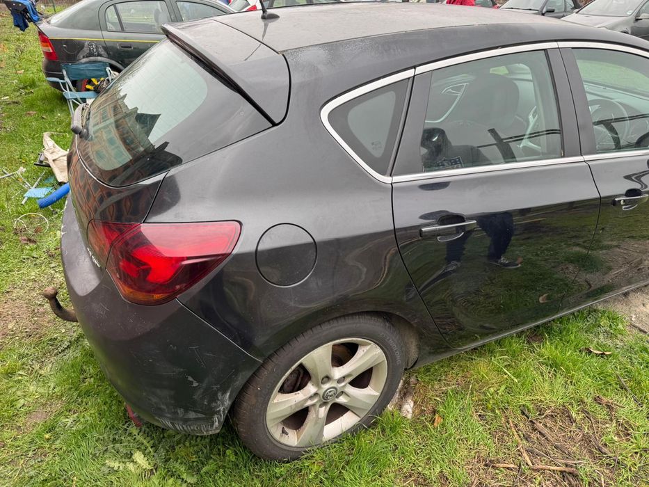 Opel Astra J 2.0 CDTI A20DTH 160 mii km