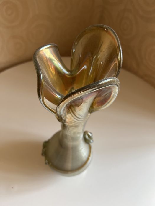 Вазы разной формы.