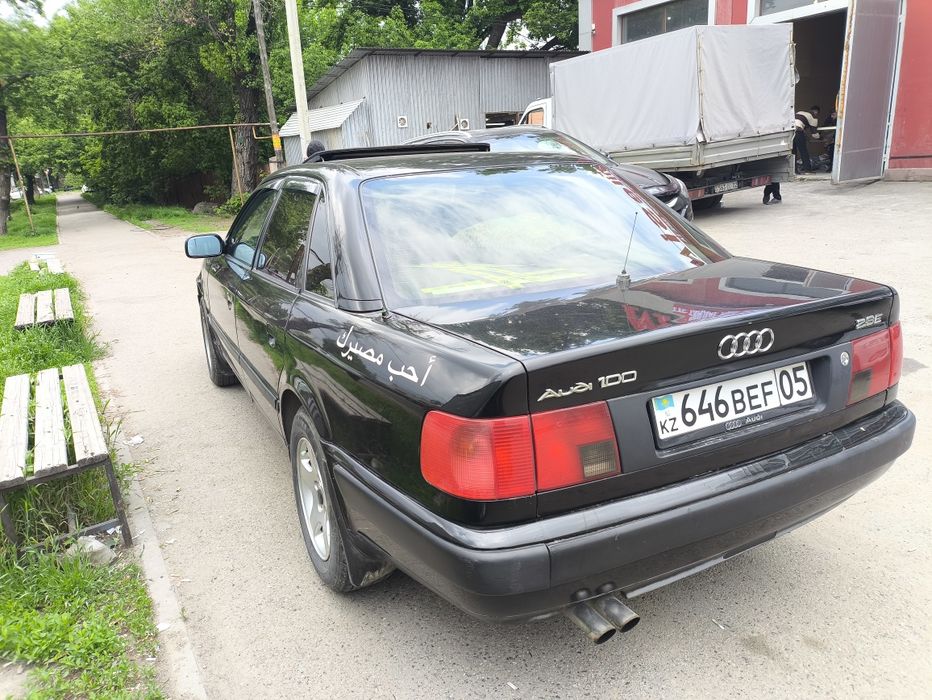Ауди С4 продам срочно