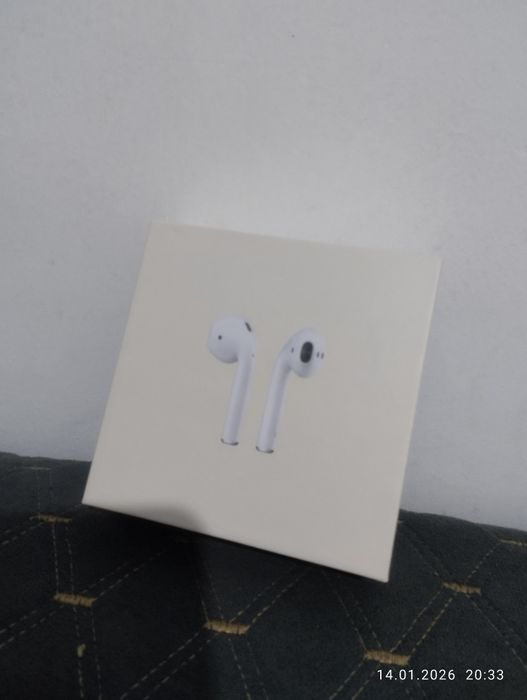 Продам Airpods 2 оригинал