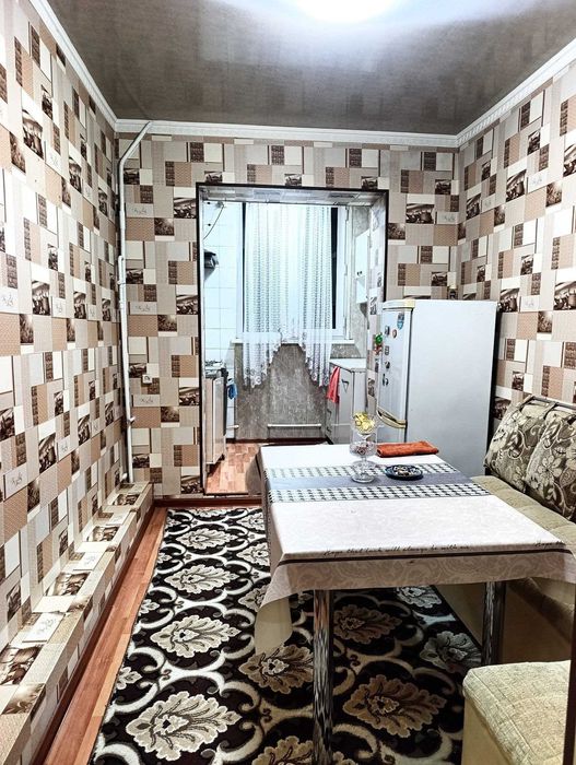 Чилонзор.Алгоритм 2-хона 4-Этаж .Гиштли дом. 55-квадрат