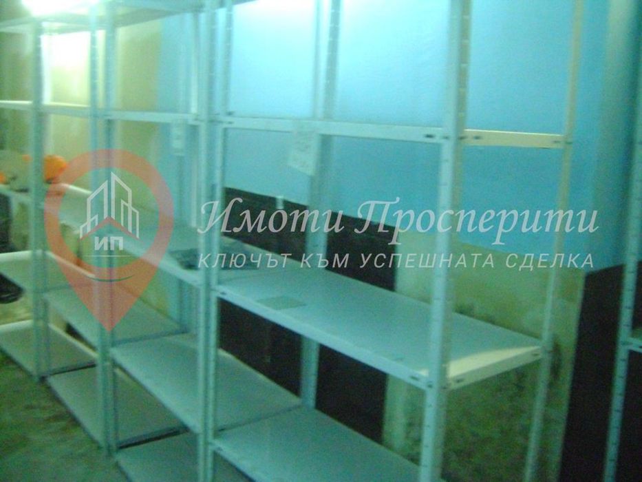 Дава се под наем Магазин в София, Център - 80 кв.м за 360 € - Снимка #3