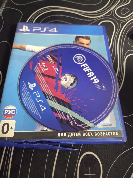 Fifa 19 диск на ps4