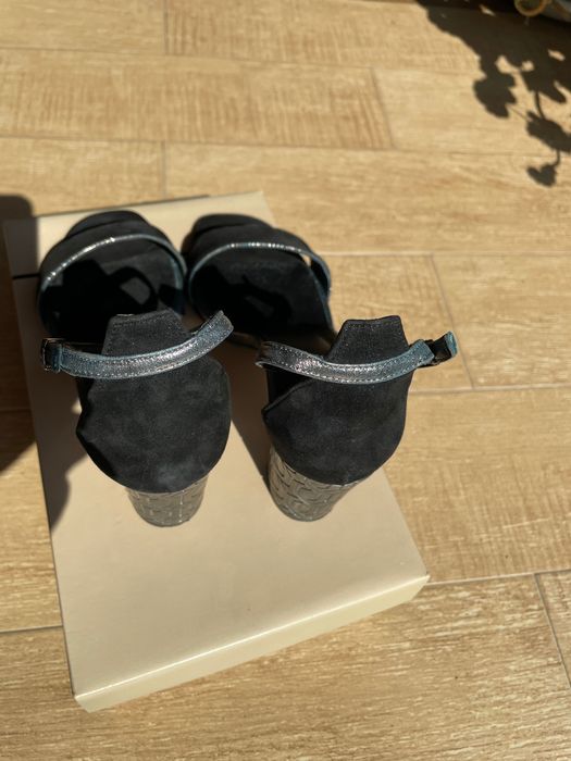 Дамски сандали GiAnni