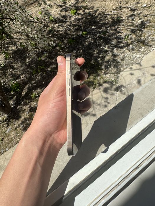 Продаю IPhone 16 pro 128g 90#