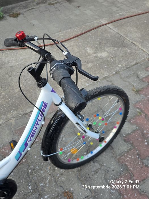 Vând bicicleta copii