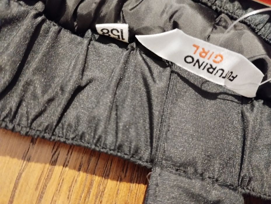 Утепленные брюки на девочку размер 146 и 158