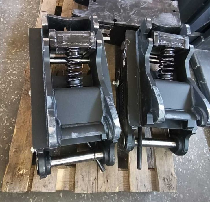 быстросьем (квик-каплер) на экскаваторы погрузчики