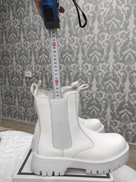 кожаные ботиночки  демисезонные ПРОДАМ