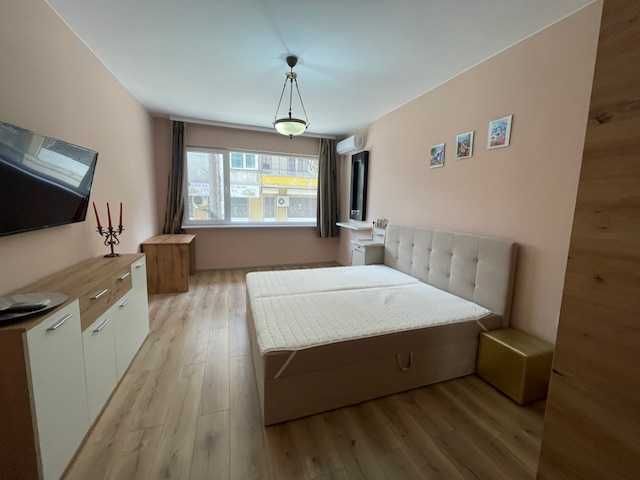 Продава се Тристаен апартамент в Варна, Общината - 86 кв.м за 3431 €/кв.м - Снимка #12