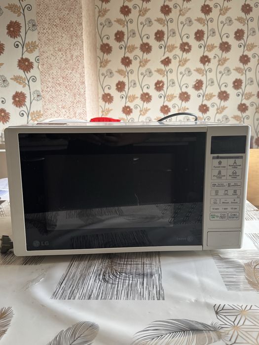 холодильник и микроволновка LG