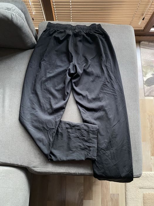 Оригинално шушляково долнище Puma