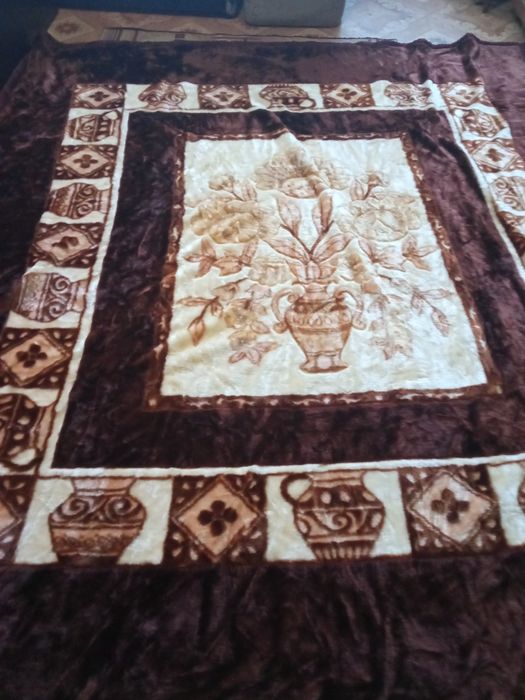 Продам плед 240мм на 210мм