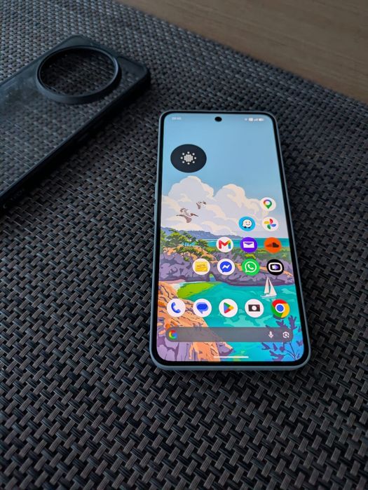 Nothing Phone 3A Pro / 256Gb Stocare / 12Gb Ram