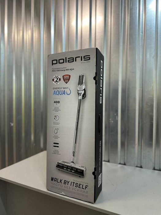 Продаю новые моющие вертикальные пылесосы Polaris PVCS 7000 AQUA