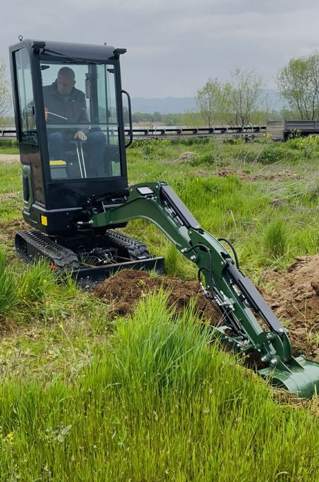 Услуги с мини багер и самосвал