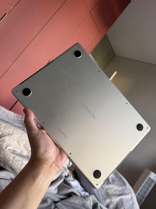MacBook Pro 14” M3 Pro / 18GB / 512GB — 99% АКБ