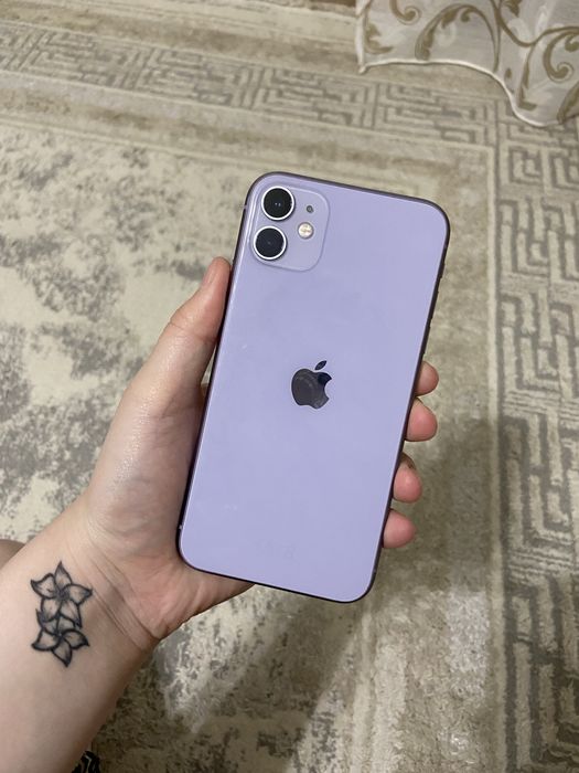Продается iPhone 11 64gb