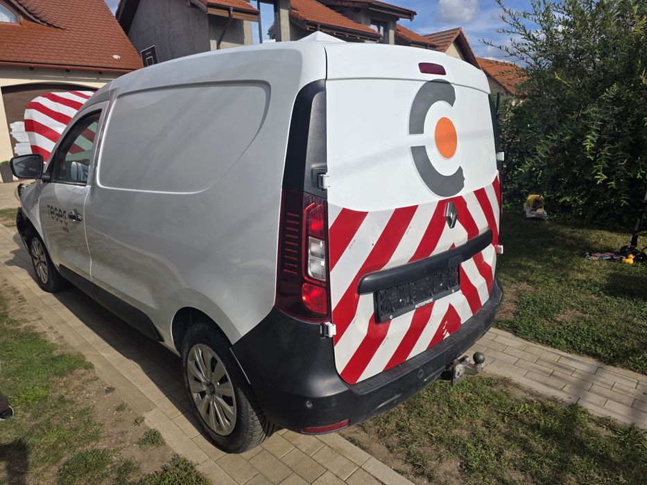 Renault express avariat
