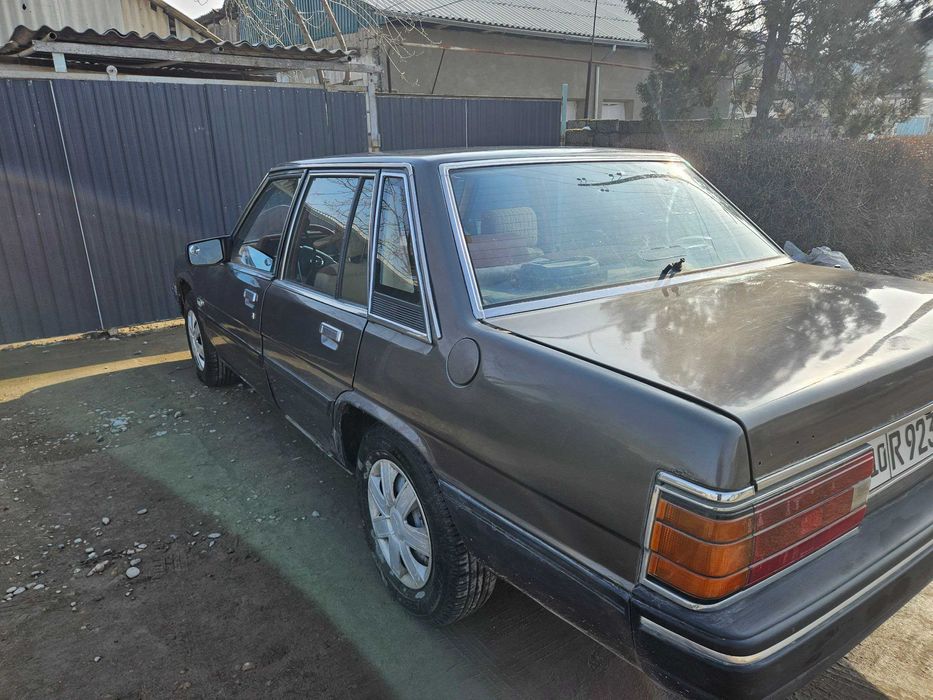 Продам не спеша Мазду 929