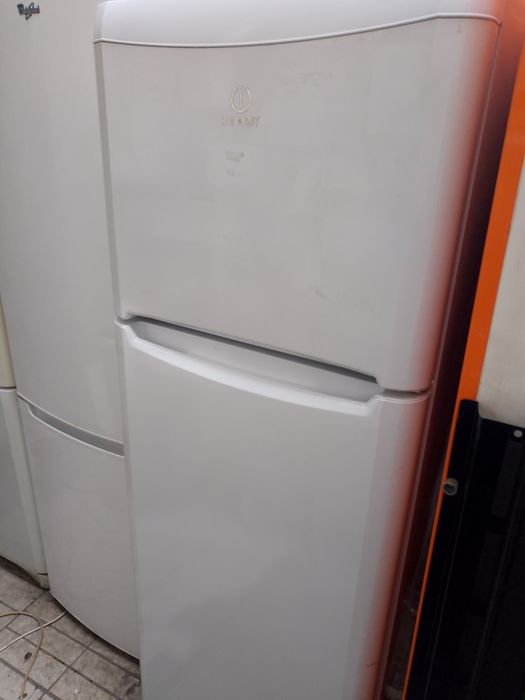 Vind frigider arctic Indesit Whirlpool Zanussi funcționale