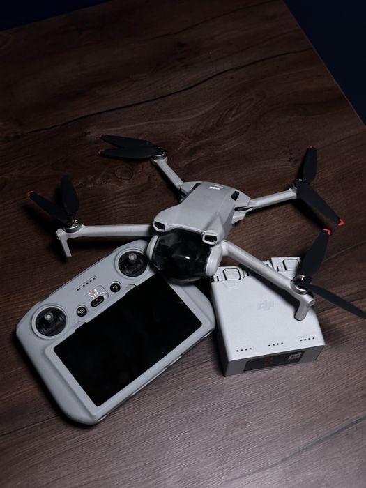 DJI mini 3 fly more combo (2 усиленных акума)