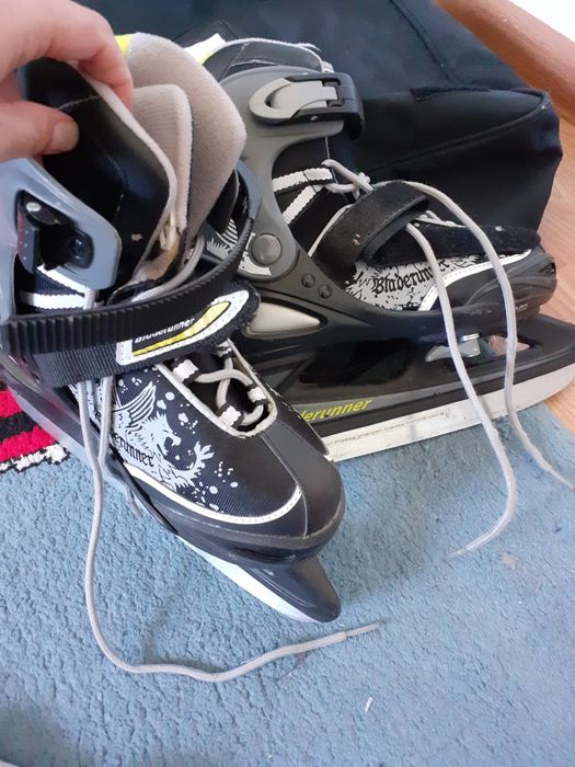Коньки почти новые