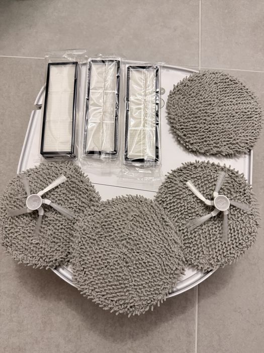 Robot aspirator si mop Dreame Bot W10 -doar robotul, consumabile noi