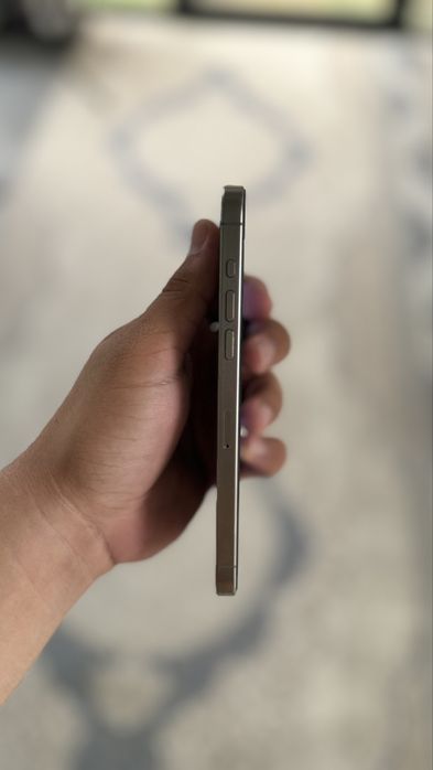 Iphone 15 pro max 256 IDEAL