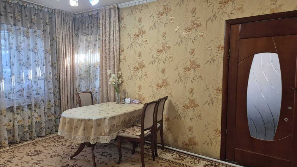 Продам дом 200 кв с участком