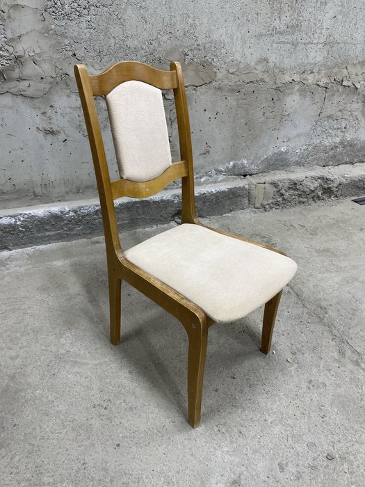 Крепкие стулья 6 шт