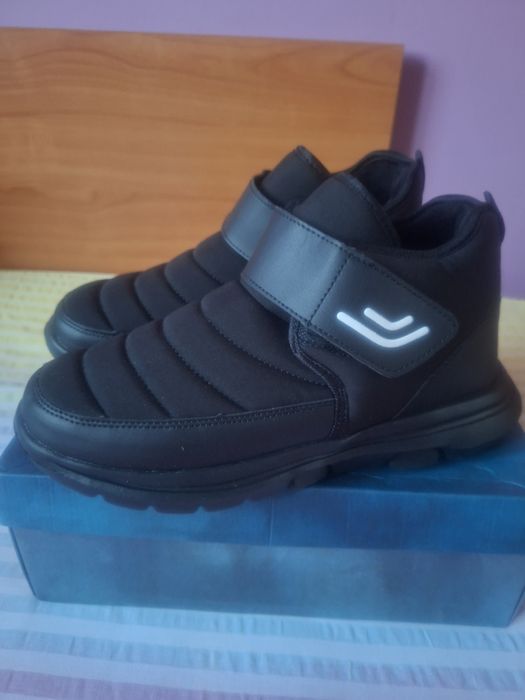 Vând Ghete Damă Impermeabile Noi Mărimea 41