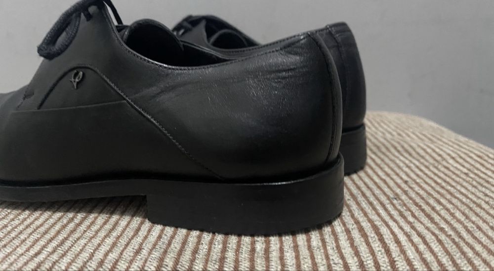 Pantofi din piele naturala marimea 41 barbatesti