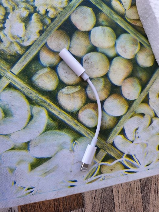 Adaptor Căști iPhone - Lightning la Jack 3.5 mm Muller (Alb)