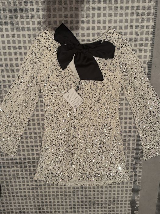 Продается новое платье