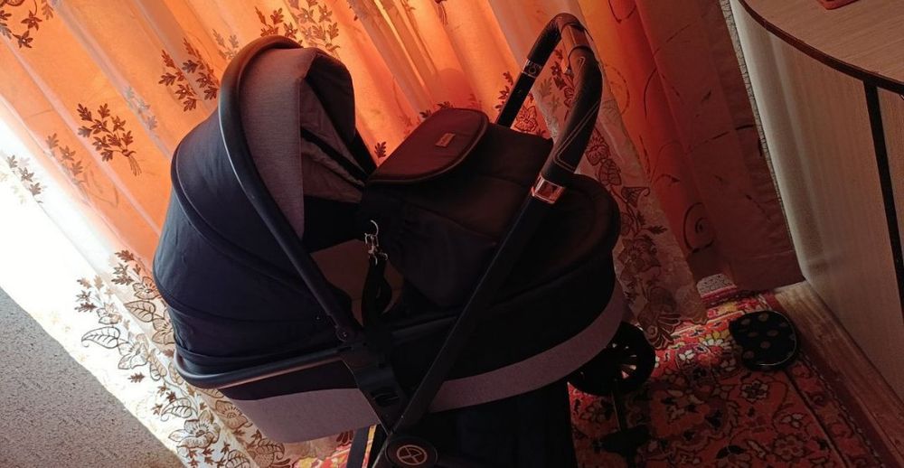 Детская коляска 2 в 1