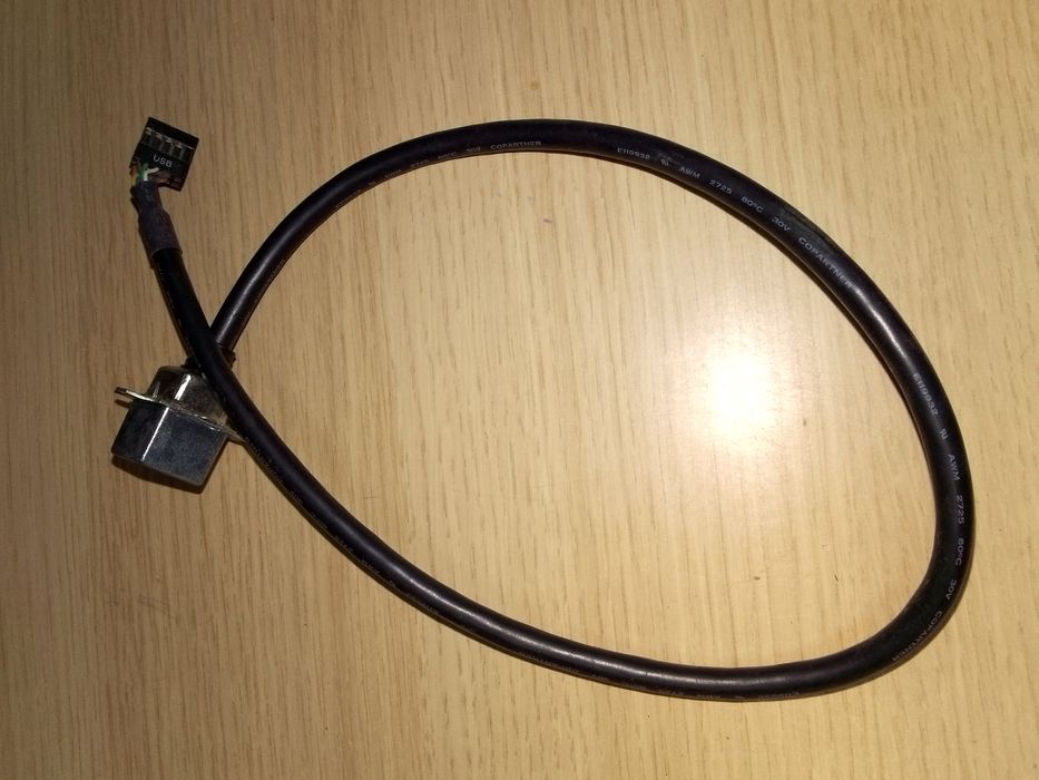 Adaptor usb 2.0 pentru carcasă