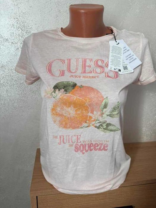 Тениски Guess различни модели