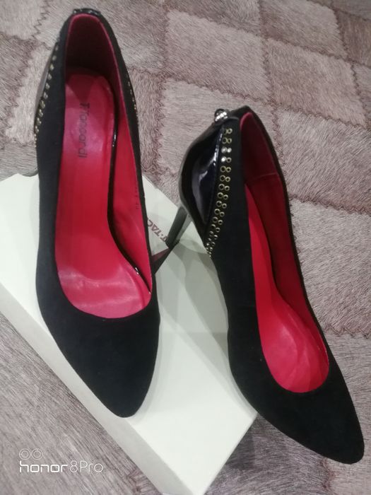 Продам жен. Туфли. T. Taccardi. Новые