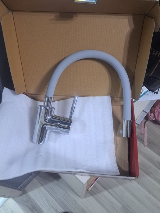 Смесител FERRO нов