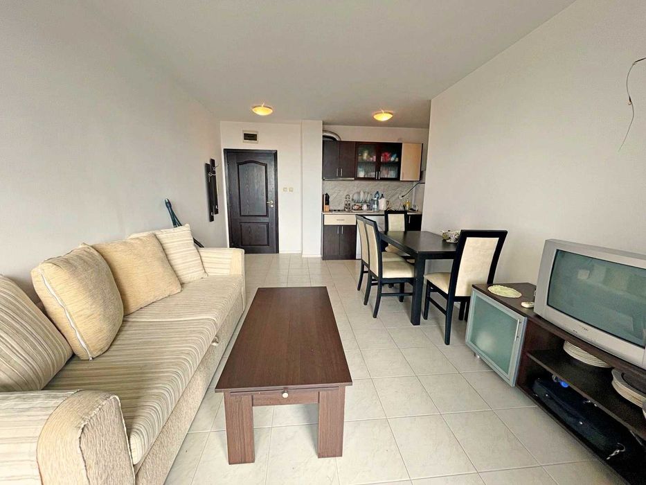 Продава се Двустаен апартамент в к.к. Слънчев бряг - 60 кв.м за 757 €/кв.м - Снимка #1