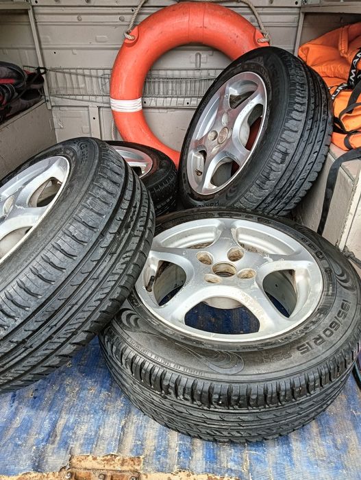 Продам колесо летние