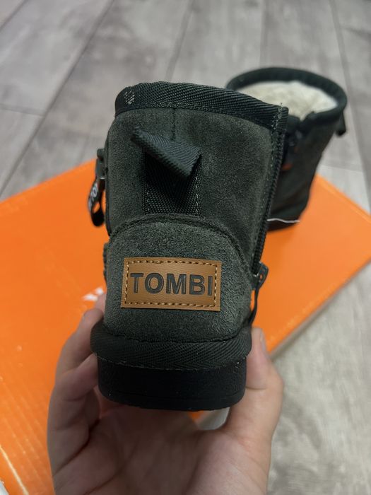 Продам зимнюю обувь