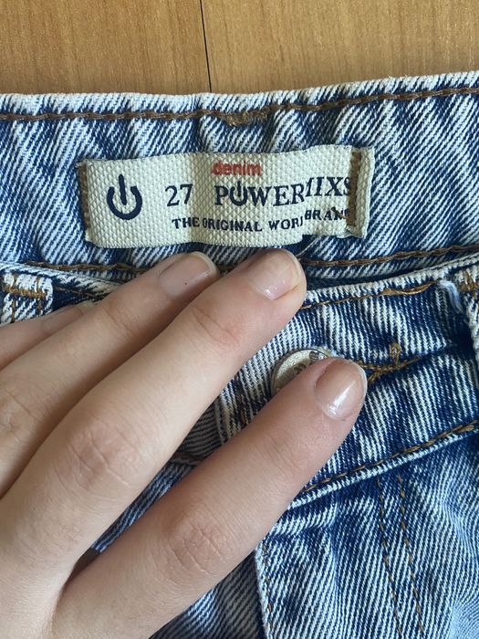 blugi rupti dama albastrii