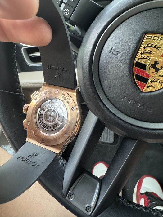 Оригинален часовник Hublot 45 mm Classic Fusion King Gold Chronograph