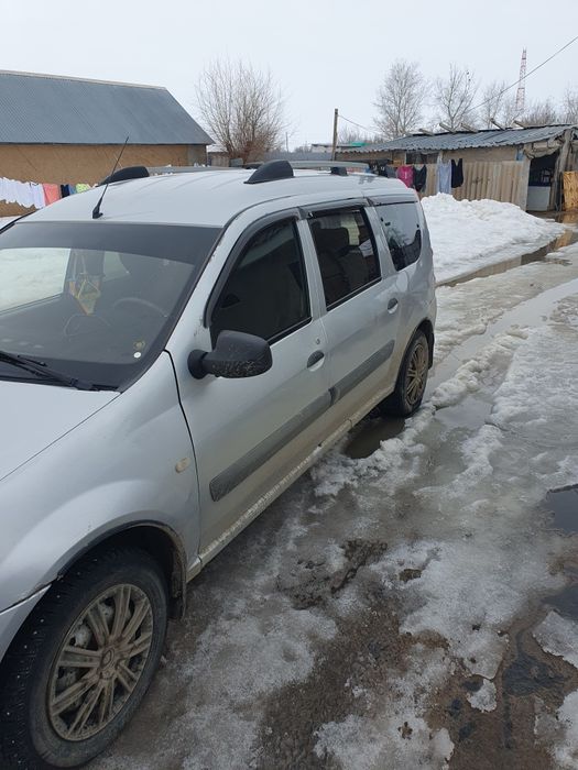 Продам Ларгуссссс