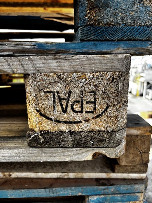 Евро палета и бели палета